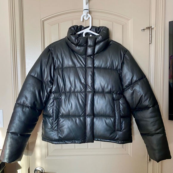 Dex Faux Leather Black Mini Puffer Jacket NWOT - Picture 3 of 11